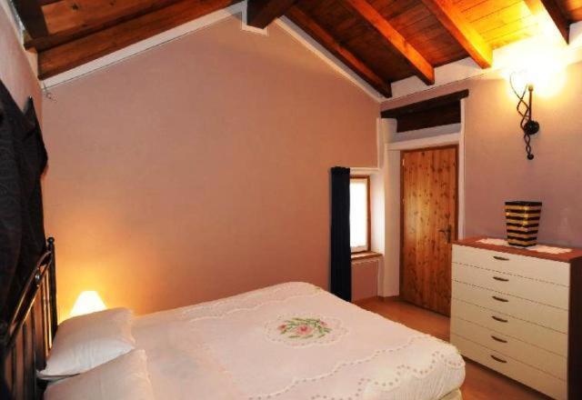 Appartamenti Vacanze E Camere Roccetta Fiorita Pettenasco Kültér fotó