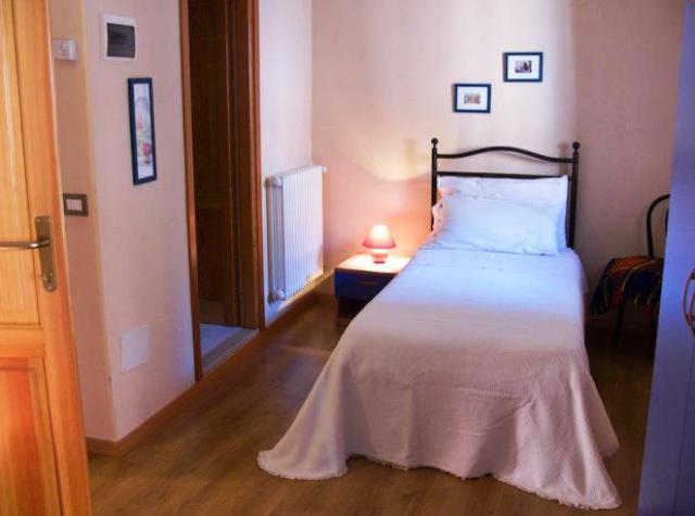Appartamenti Vacanze E Camere Roccetta Fiorita Pettenasco Kültér fotó