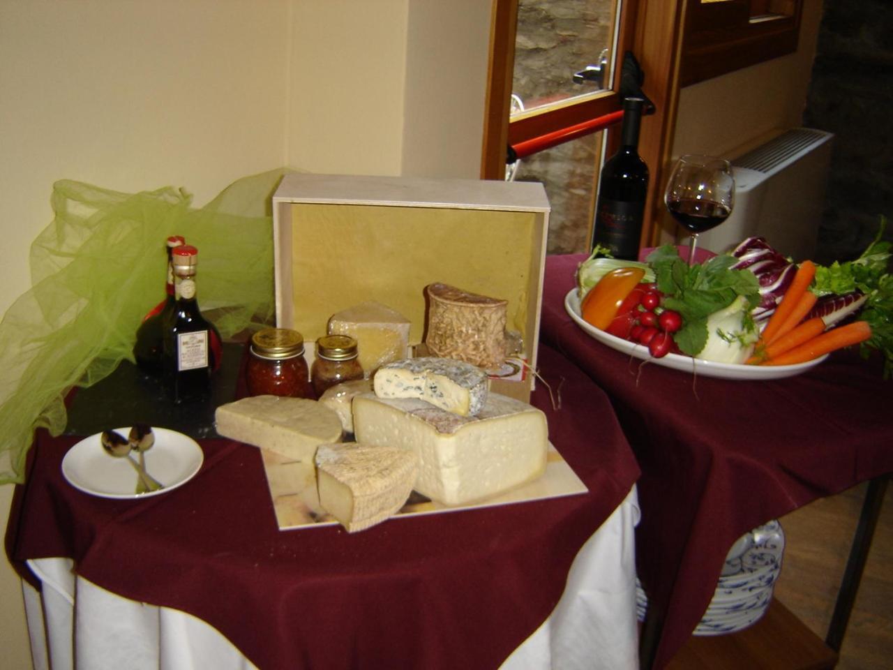 Appartamenti Vacanze E Camere Roccetta Fiorita Pettenasco Kültér fotó