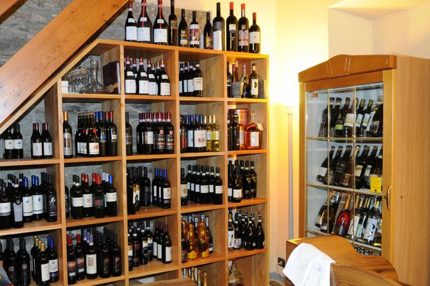 Appartamenti Vacanze E Camere Roccetta Fiorita Pettenasco Kültér fotó